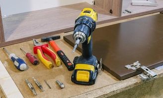 传统五金行业转型浪潮 仪器仪表销售的新机遇与挑战